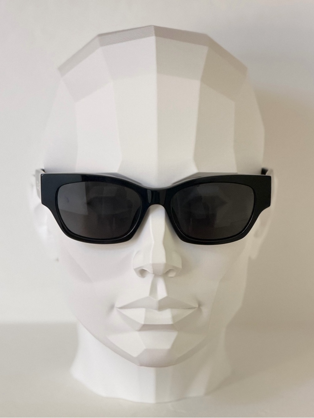🏁Celine MONOCHROME Sunglasses - Picture 4 of 13